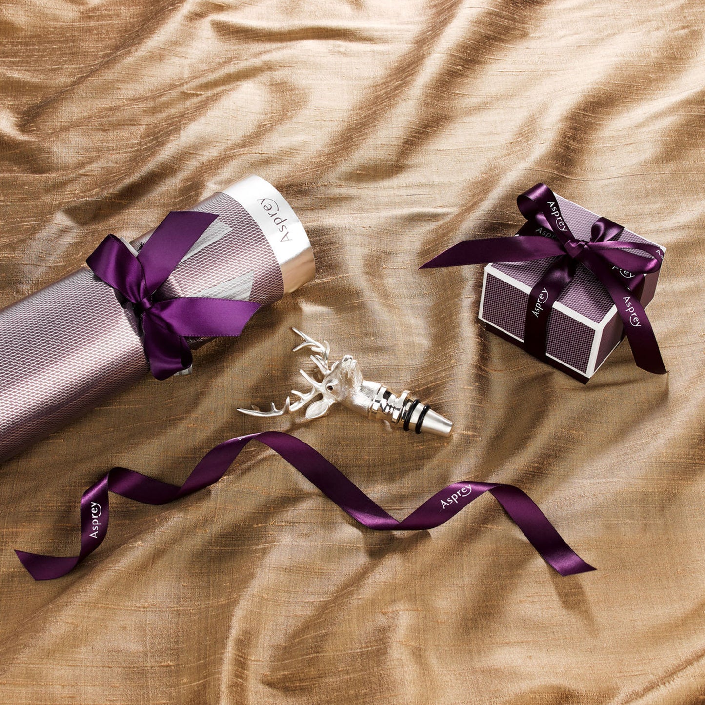 Stag Head Bottle Stopper in Sterling Silver