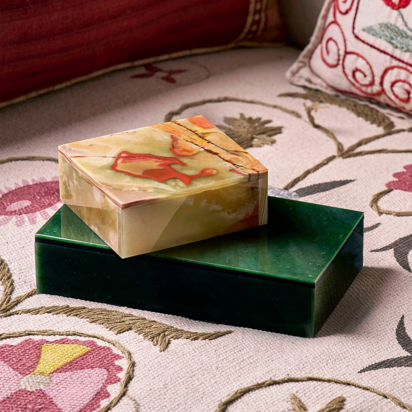 Large Nephrite Semi-Precious Stone Box