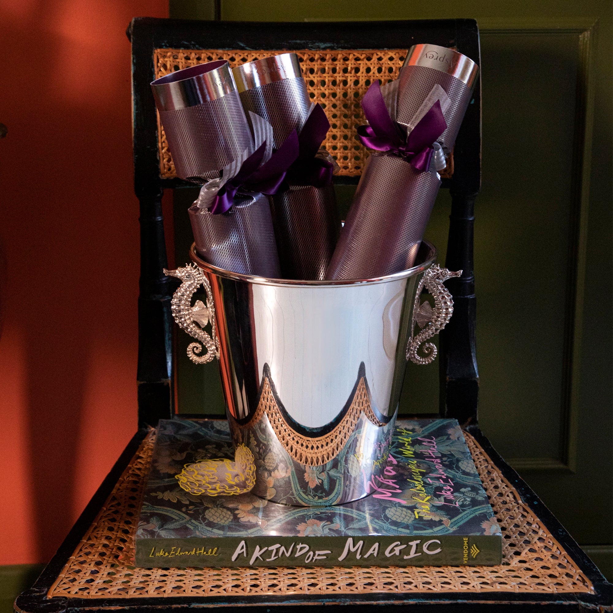 スターリングシルバーのタツノオトシゴ ワイン クーラー