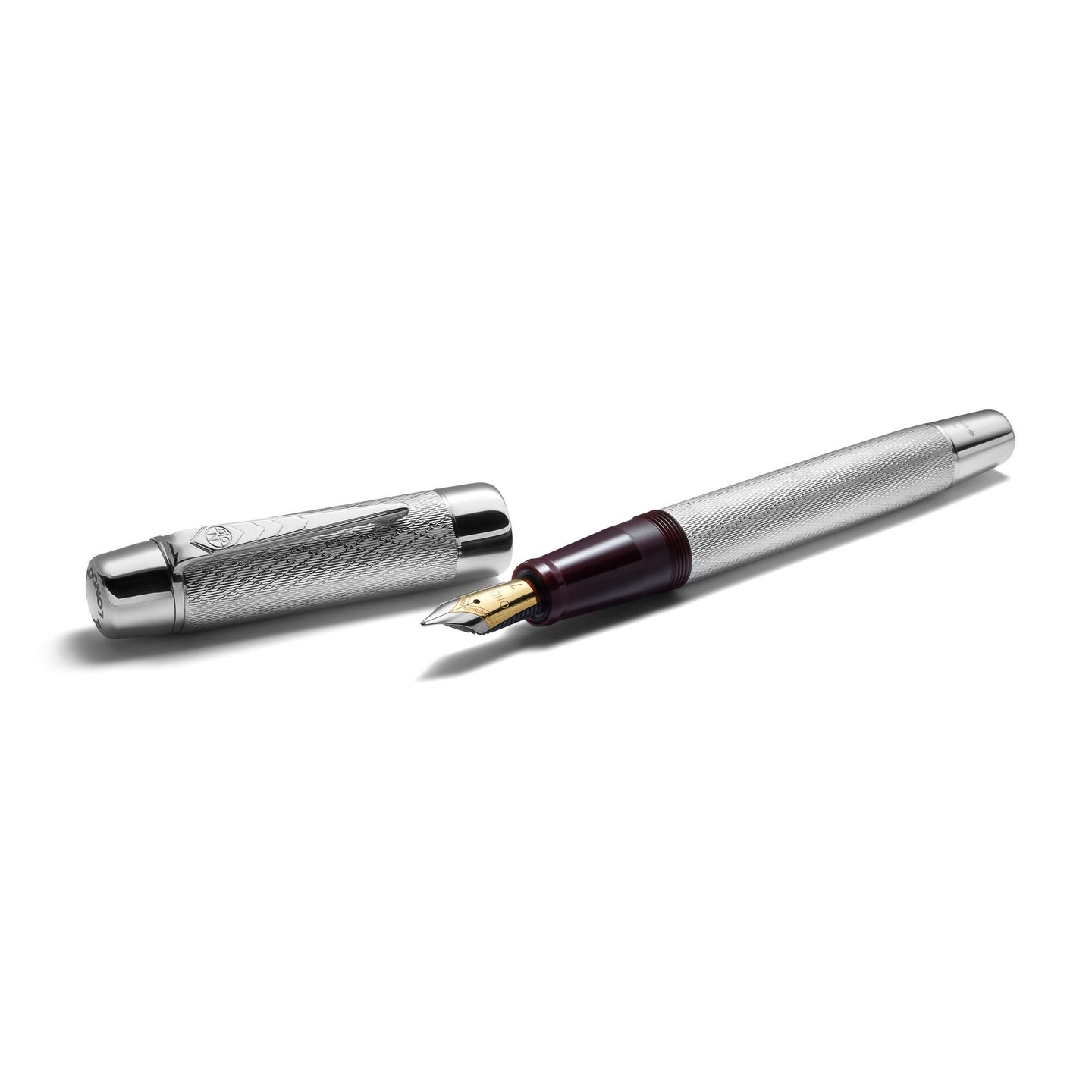 Pen in Sterling Silver with 18ct Gold Nib