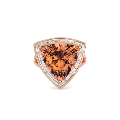 Trillion-Cut Morganite Ring in 18ct Rose Gold with Diamonds