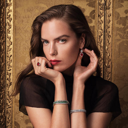 Round Brilliant-Cut Diamond Tennis Bracelet in 18ct White Gold