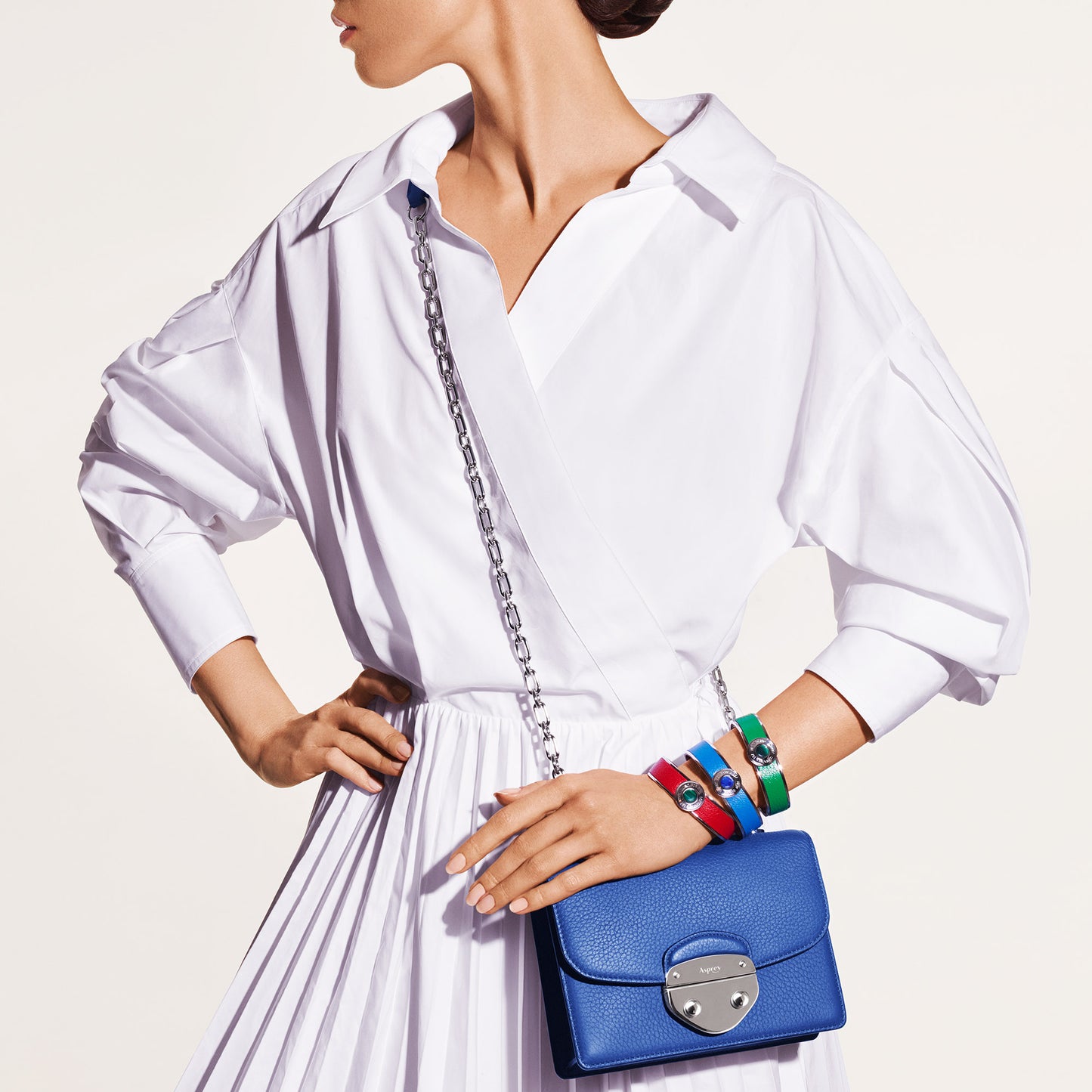 Bond Street Narrow Button Cuff in Pebble Grain Leather with Palladium Finish